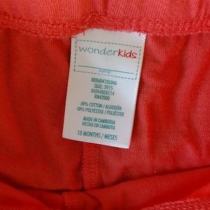 Wonderkids Bottoms - Wonder kids size 18 months shorts. Wonderkids Bottoms - Wonder kids size 18 months shorts.